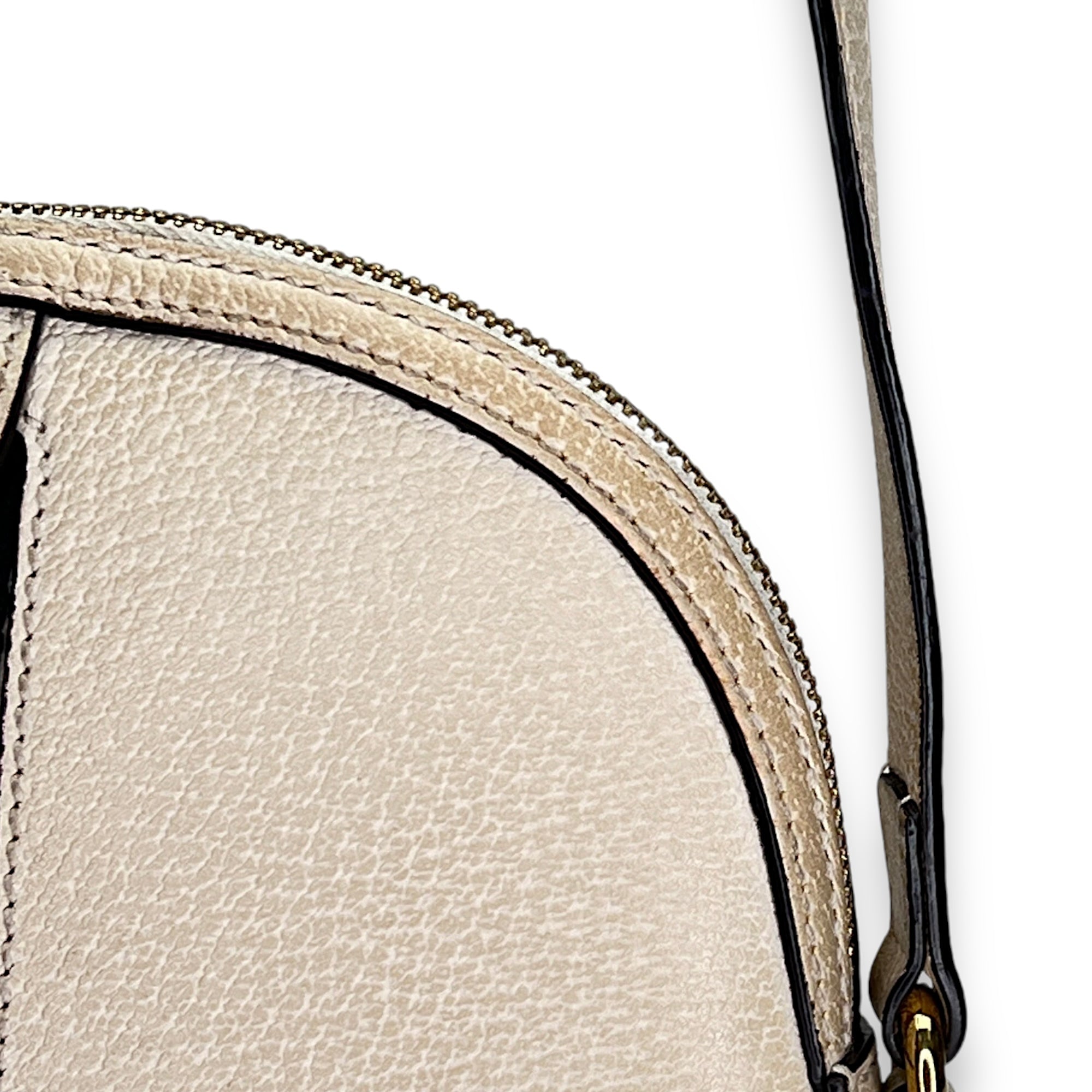 Ophidia Small Crossbody bag in Calfskin, Gold Hardware - Image 9