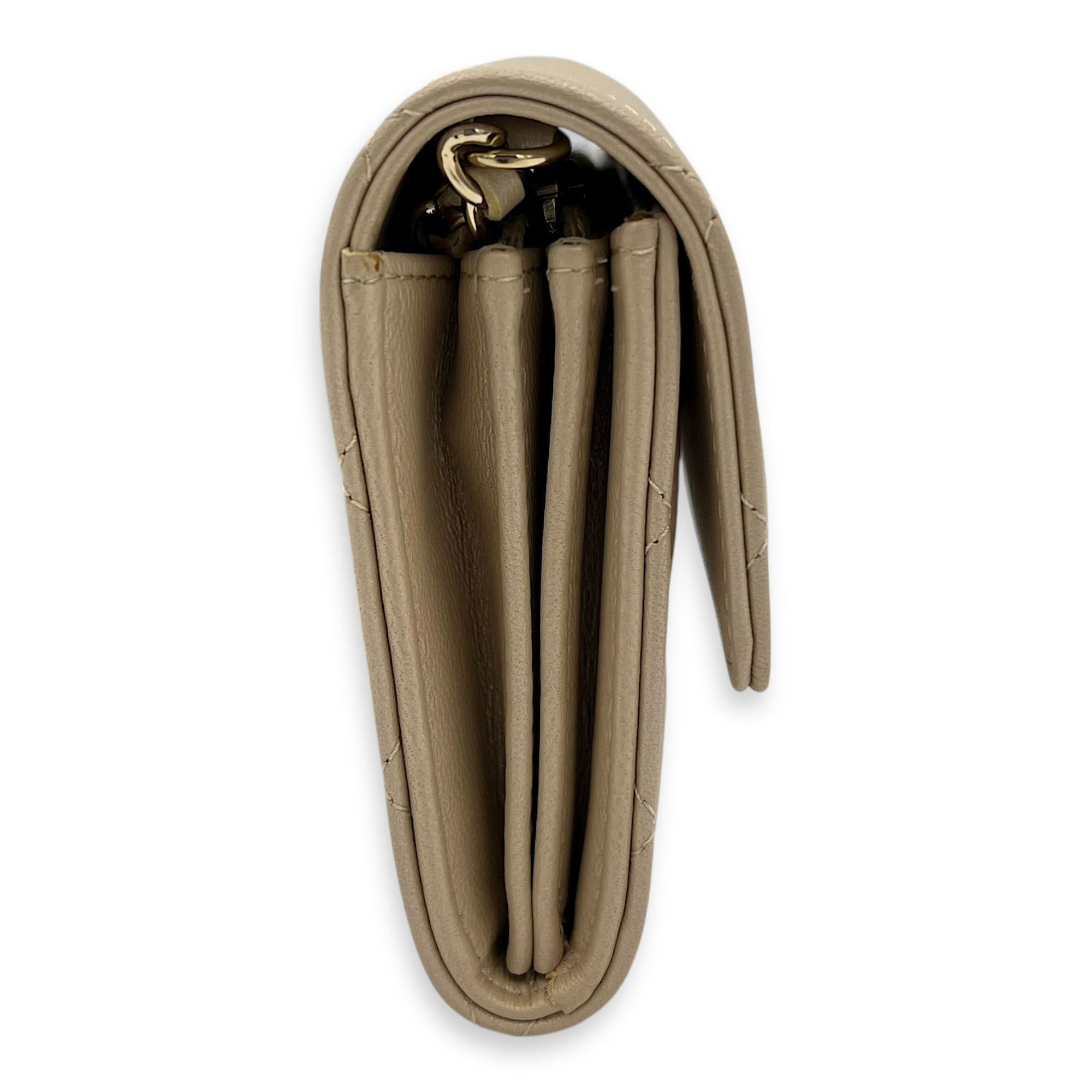 CC Wallet On Chain Beige in Calfskin, Gold hardware - Image 4